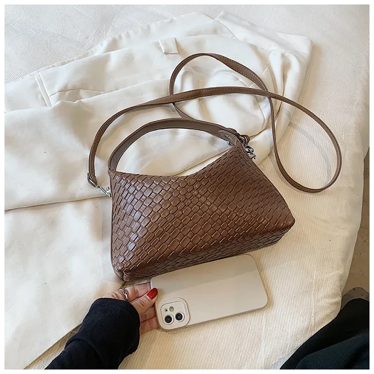 Large Capacity High-grade Solid Color Shoulder Messenger Bag