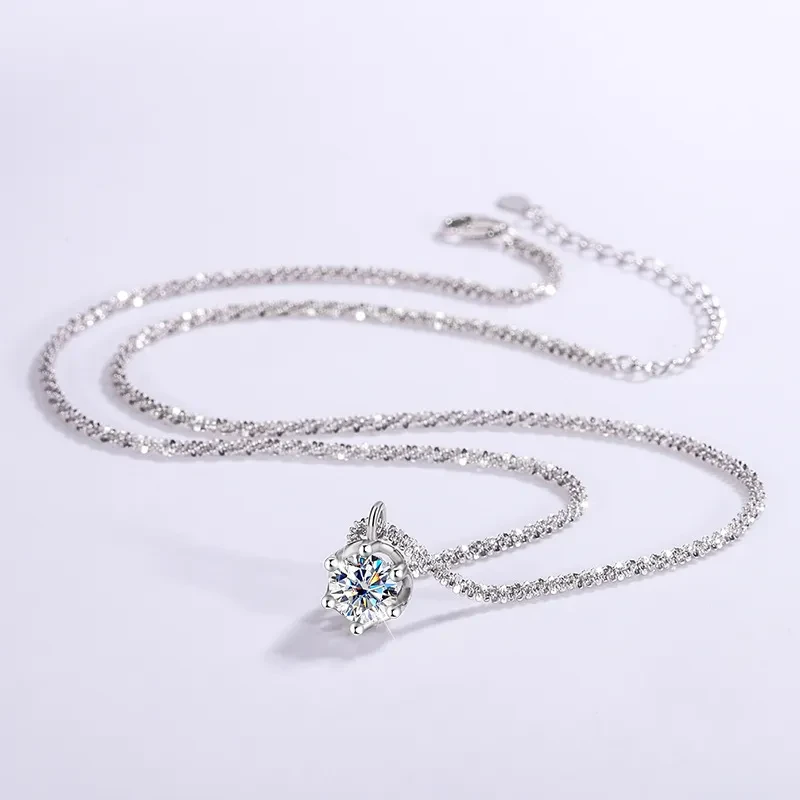 Sterling Silver S925 Simple Moissanite Pendant Valentine's Day Light Luxury