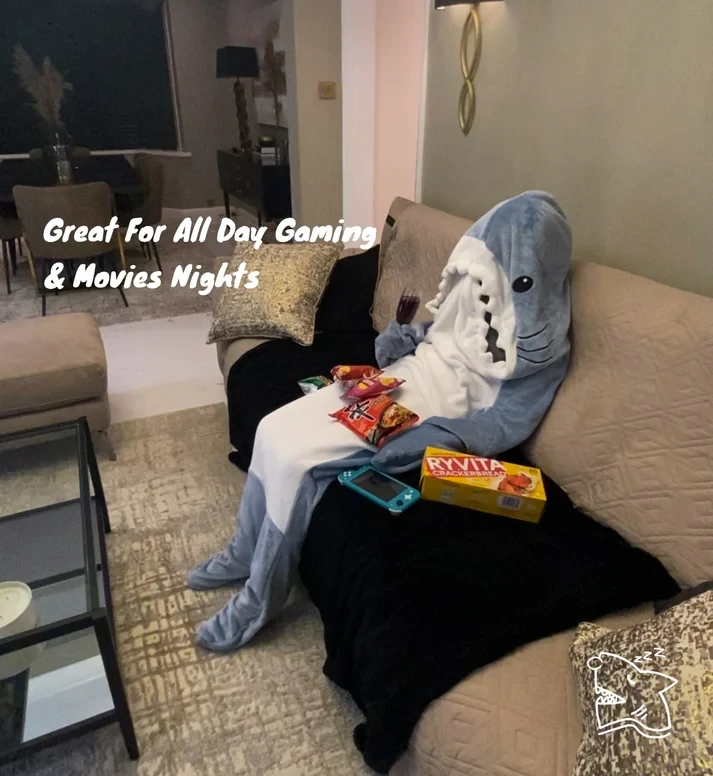Sleepy Sharky Premium Shark Blanket