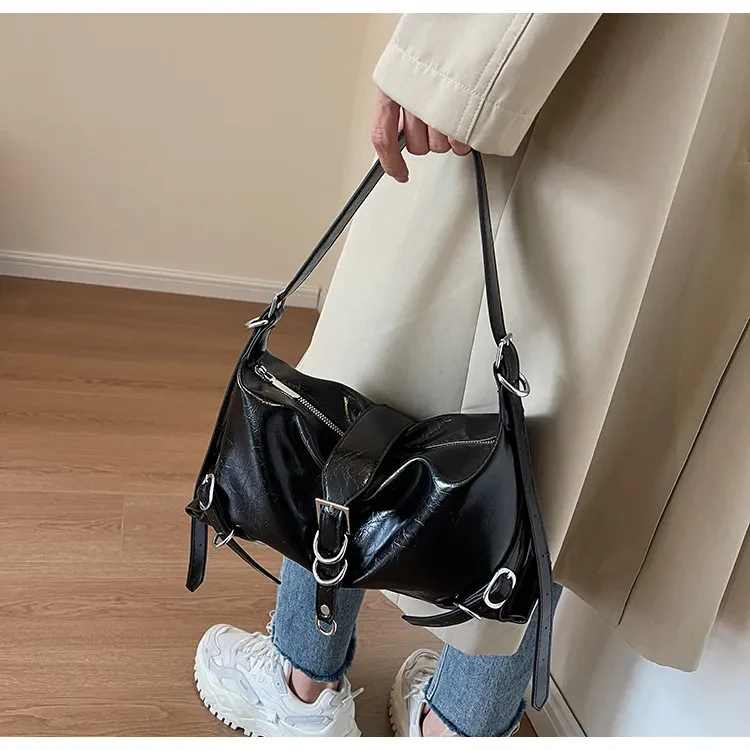 Niche Ancient Underarm Advanced Western Style Large Capacity Bag