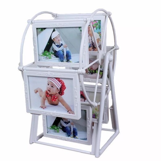 Combined plastic children's photo frame