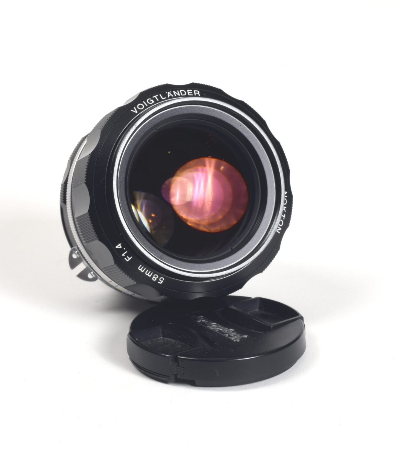 Voigtlander Nokton 58mm F1.4 lens