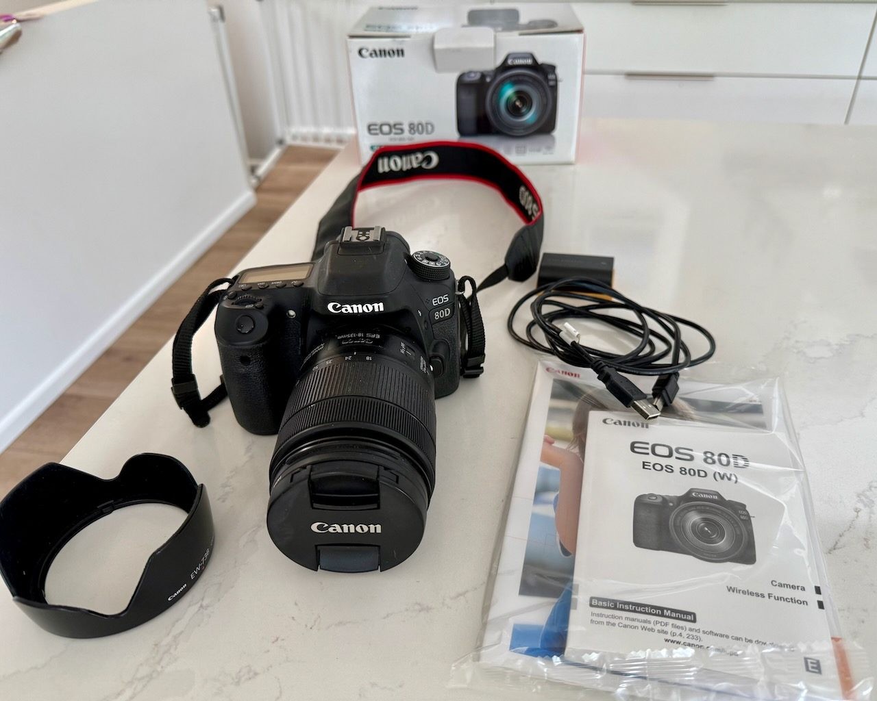 Canon EOS 80D Digital SLR Camera