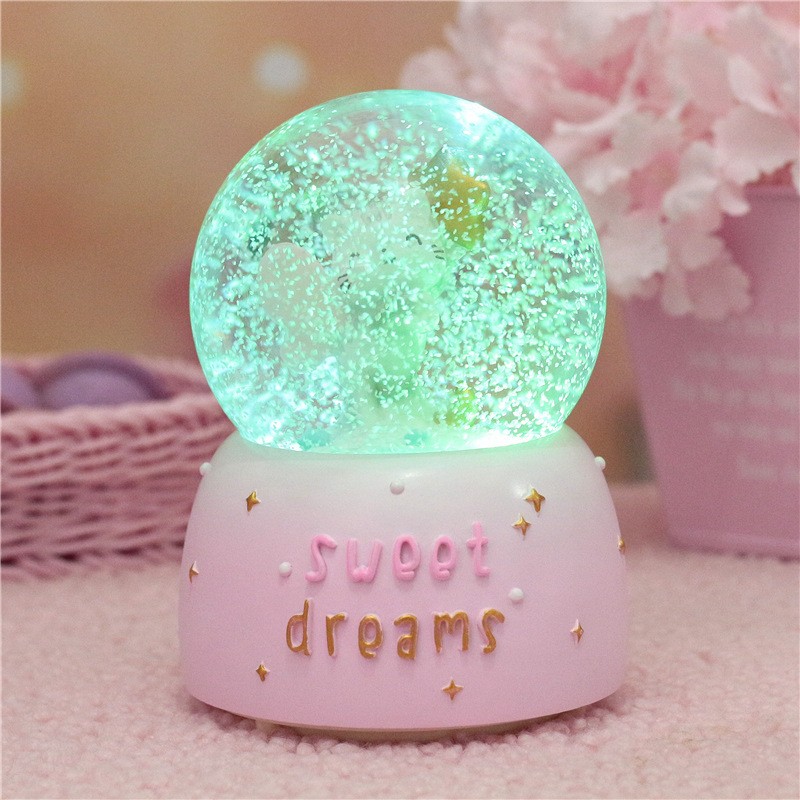 Eight sound glass presents