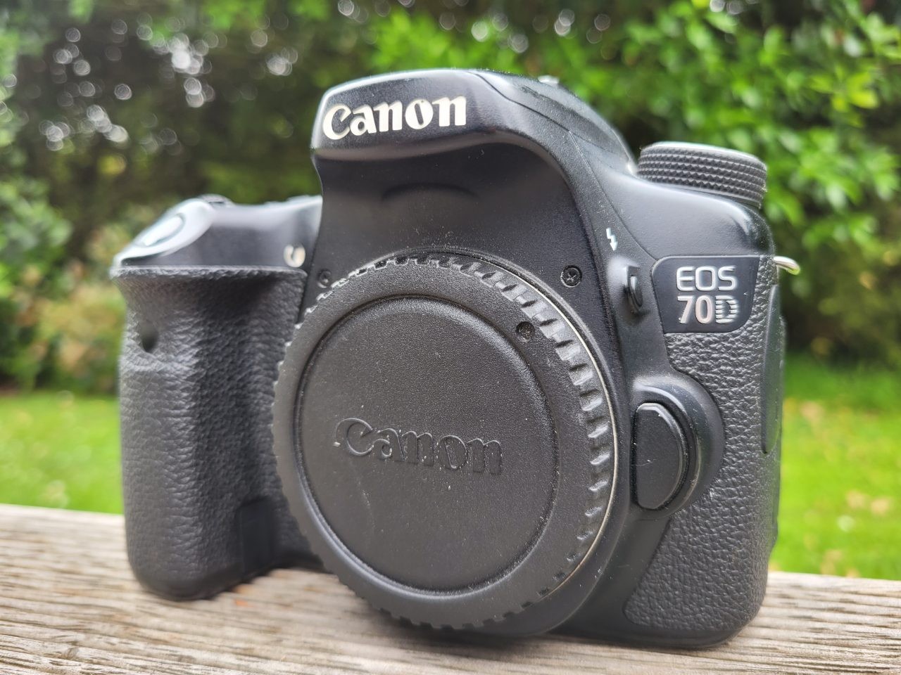 Canon EOS 70D - *DSLR Camera + Accessories*