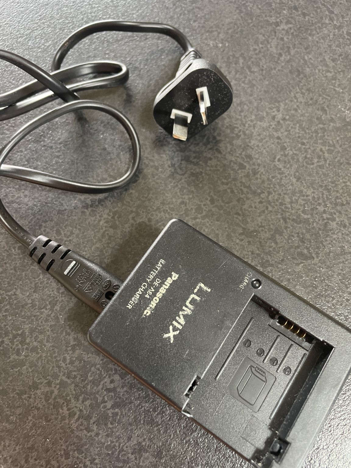 Lumix DE-A84 Charger and power cable - Very Good Condition