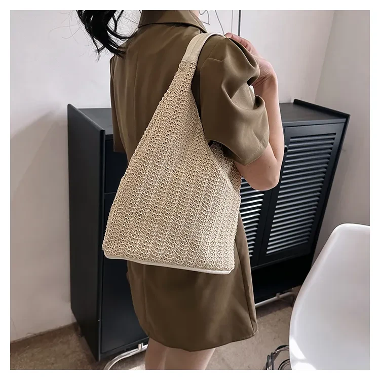 Large Capacity Commuter Summer Straw Woven Bag Women