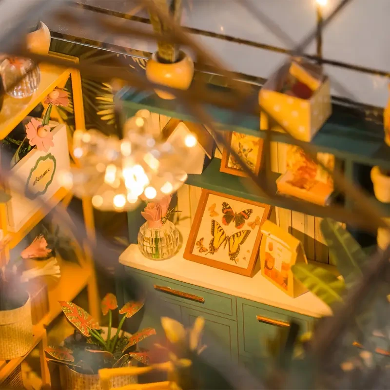 3D Puzzle Wooden Dollhouse Kit