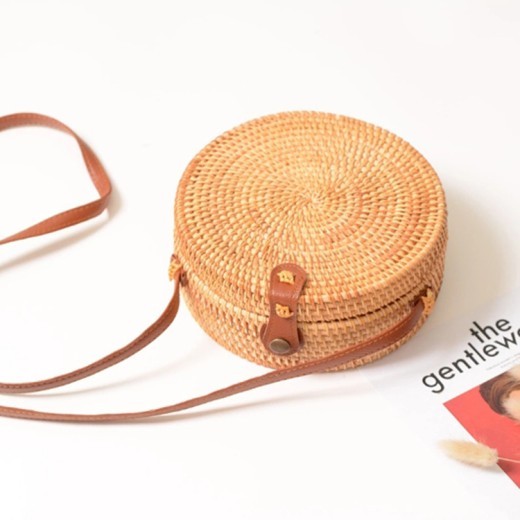 One-Shoulder Diagonal Basket Flap Round Woven Bag