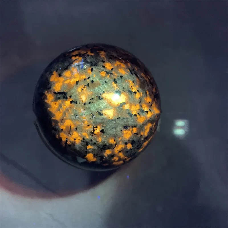 Natural Flame Stone Ball Crystal Rough Polished Home Decoration