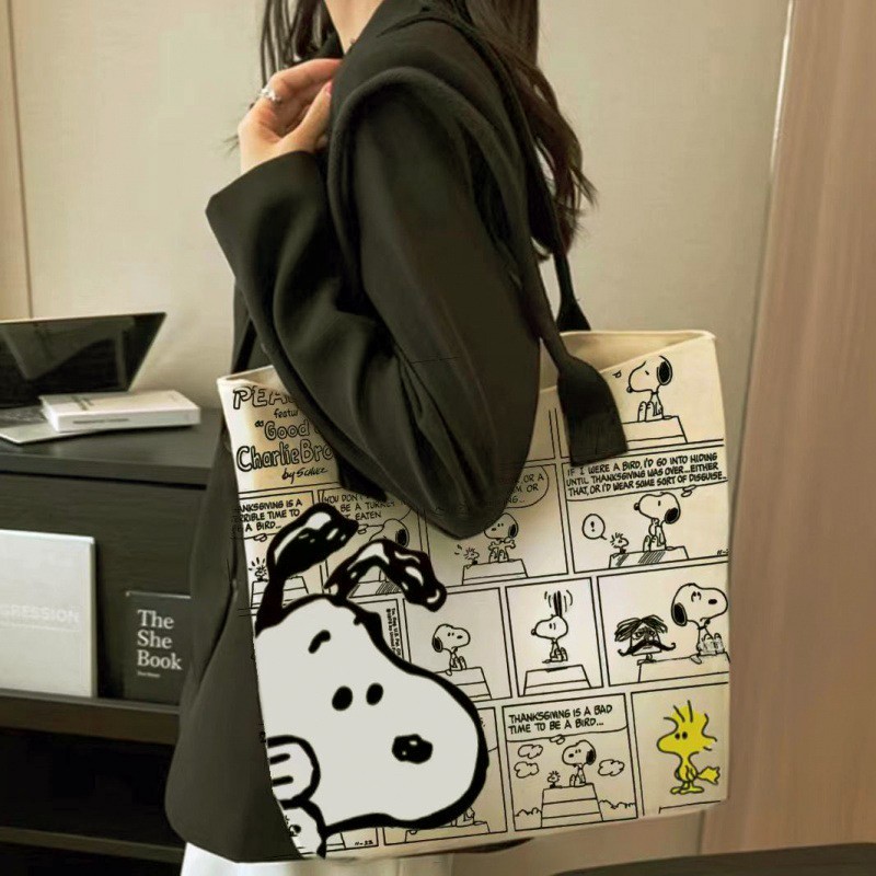 MINISO Snoopy Cartoon Printed Canvas Bag  Large Capacity Handbag, Casual Versatile Tote Bag, Shopping Bag, Shoulder Bag