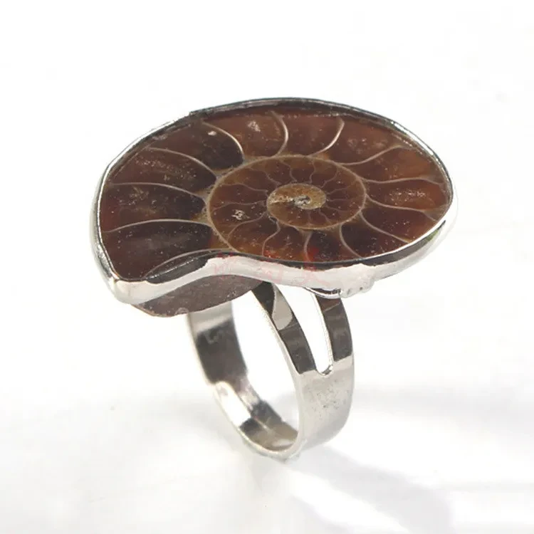 Natural Stone Snail Boys And Girls Fashion Eye-catching Ring