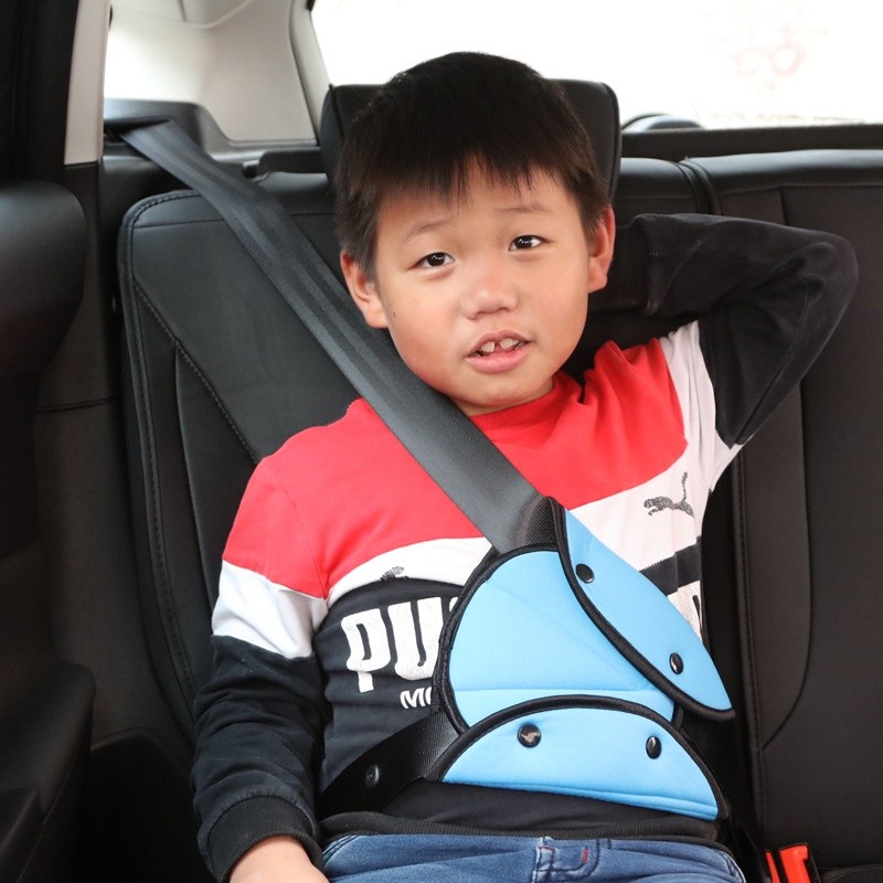 CAR Children's Seat Belt Holder