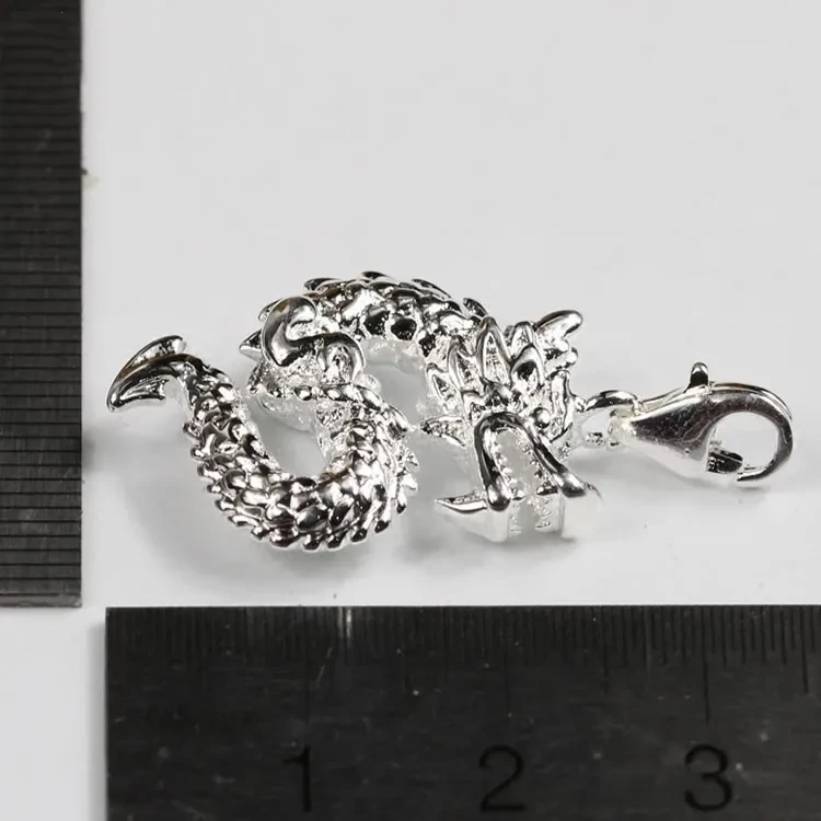 Three-dimensional Small Chinese Dragon Pendant