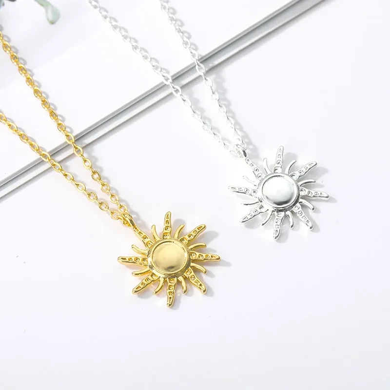 Fashion Cold Wind Retro Sun Flower Pendant Necklace Gold