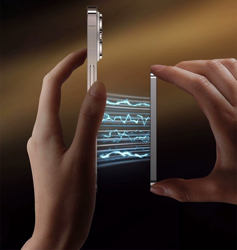 Magsafe Power Bank. 8MM, Fast Charging