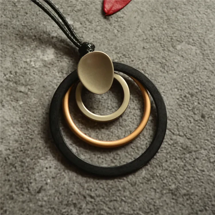High-End Fashion Accessories, Circle Pendant Pendant Long Necklace