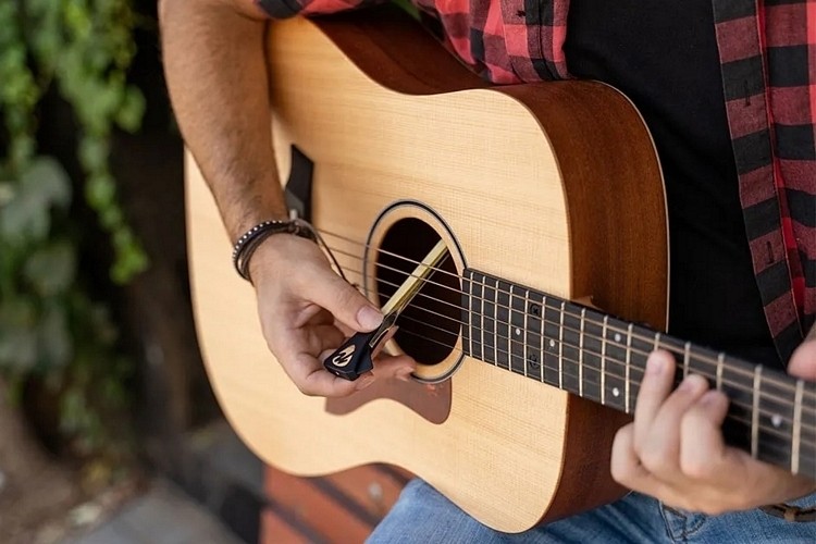 Pickaso Guitar Bow - Classical Model