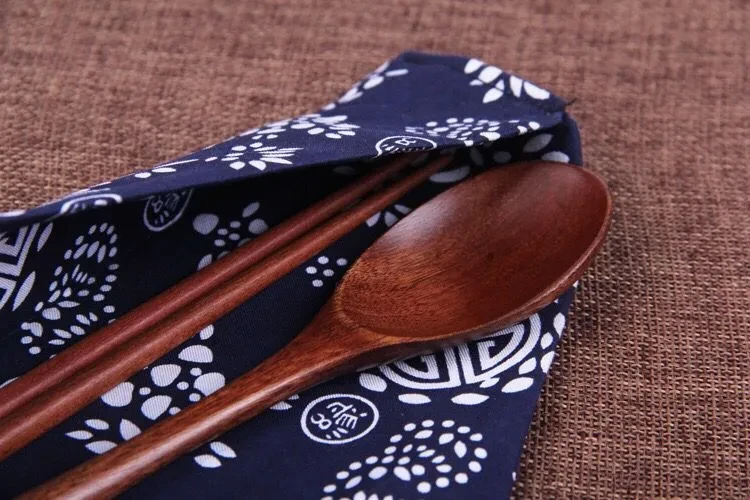 Japanese style wooden chopsticks and spoon combination