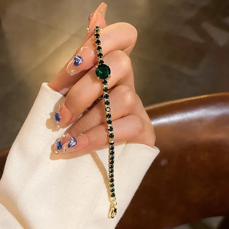 Zircon Geometric Square Bracelet - Elegant Heart, Light Luxury, South Korea Fashion