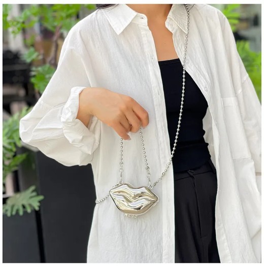 Personalized Lip Shape Shiny Shoulder Bag