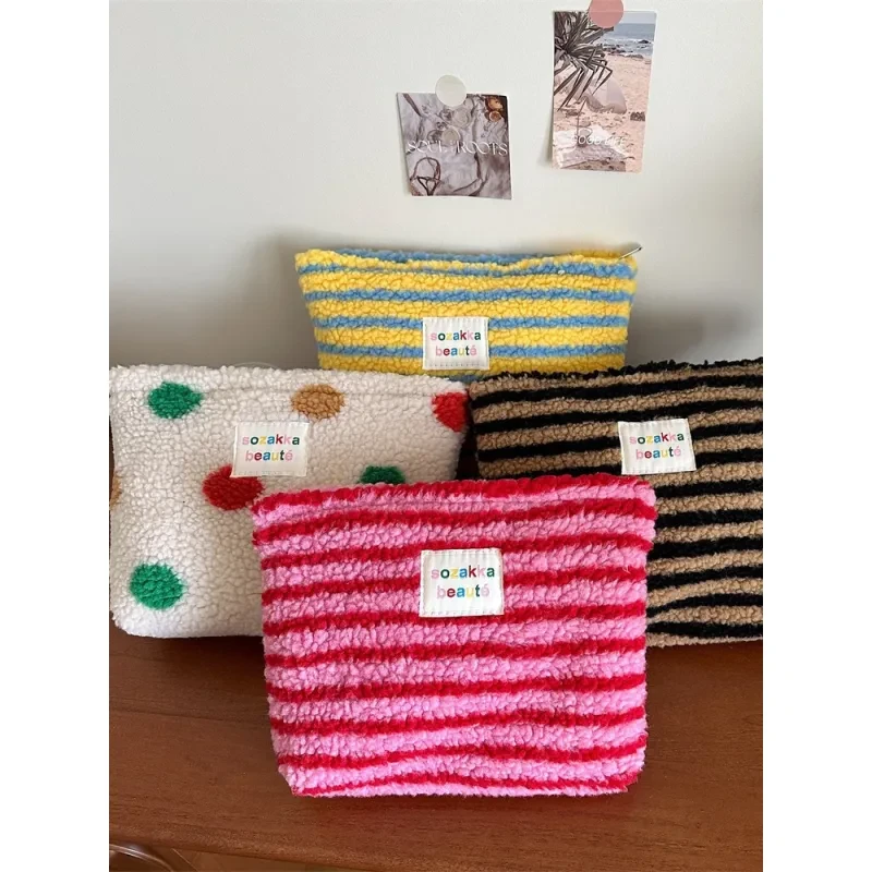 Large Capacity Travel Skincare Cosmetic Storage