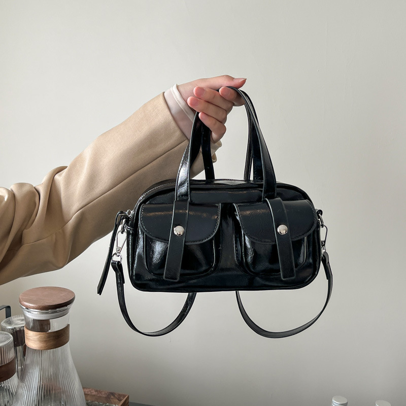 Large Capacity Women's Fashion Shoulder Messenger Portable Boston Bag