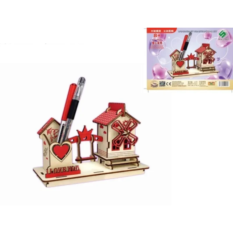 Creative DIY pen holder model