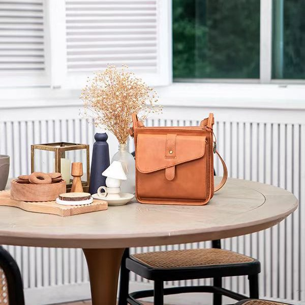 Unisex Messenger Bag Trendy Storage Bag Casual Shoulder Bag