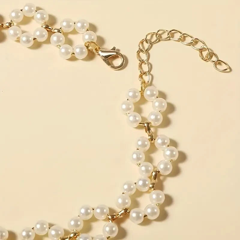 Elegant Vintage-Inspired Faux Pearl