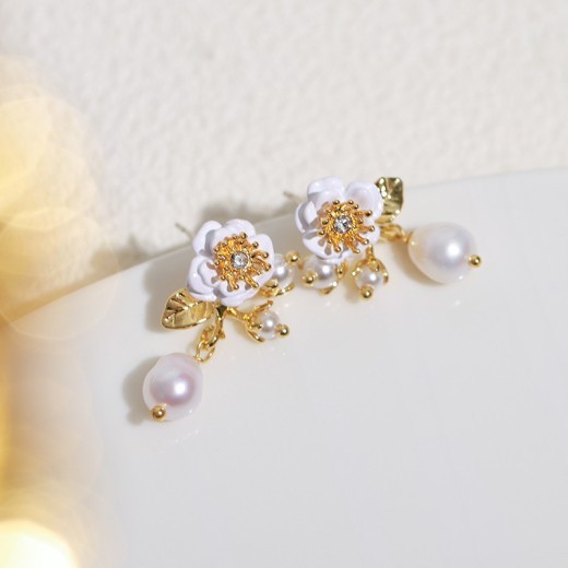 Eternal Rose Series Ear Clip