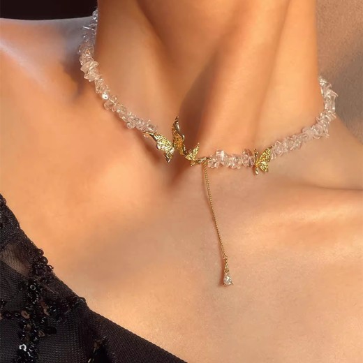 Three-dimensional Butterfly Crystal Romantic Beaded Necklace