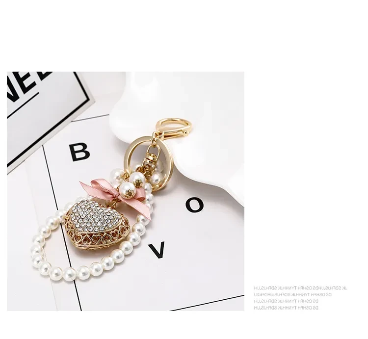 Exquisite Heart-shaped Keychain Full Diamond Peach Heart Pearl Pendant