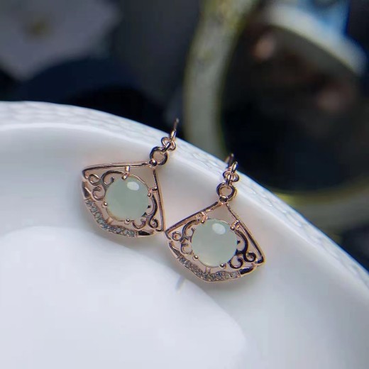 Natural Emerald Eardrops Rose Fan Temperament Ear Studs