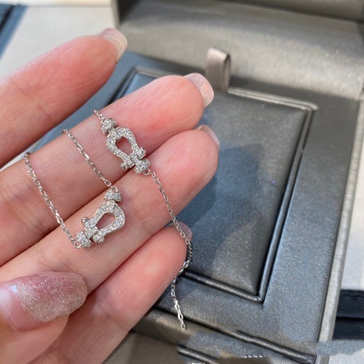 Horseshoe Buckle Necklace 18k Rose Gold Diamond Clavicle Chain Bracelet