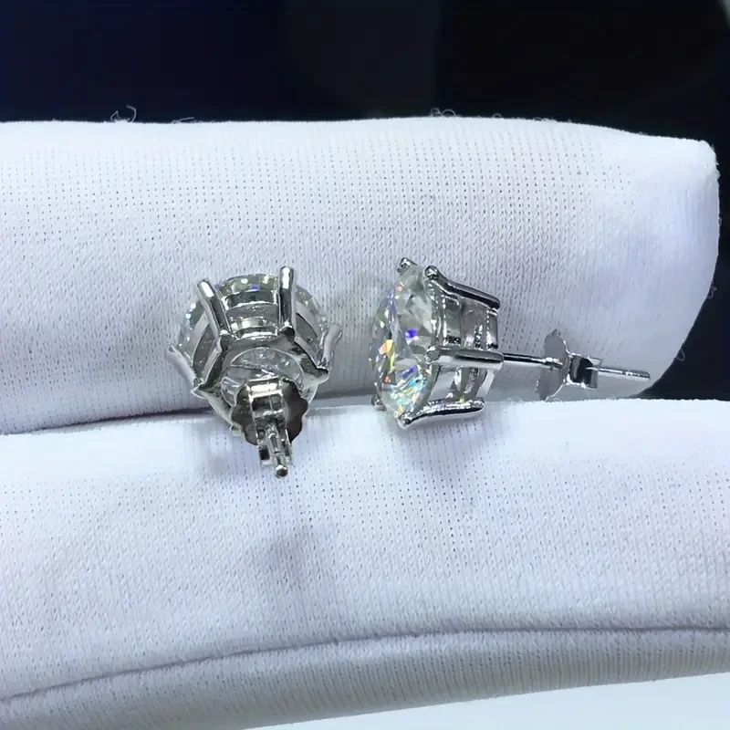 2pcs/pair Moissanite Stud Earrings