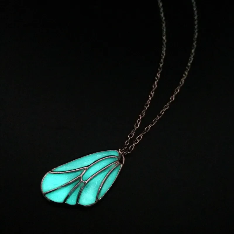 Glowing Wing Shape Butterfly Pendant Necklace
