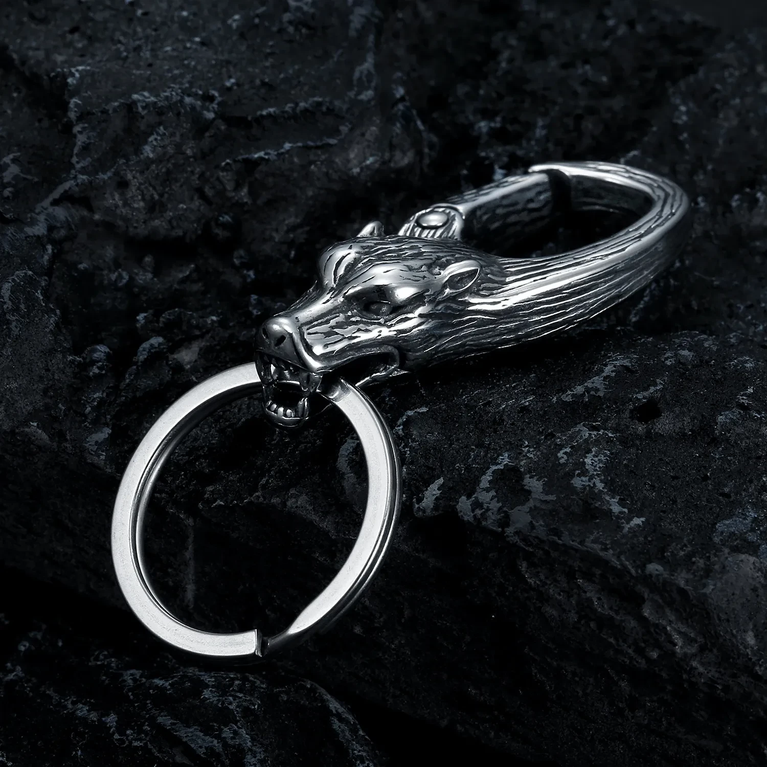 European And American Fashion Wolf Head Stainless Steel Keychain