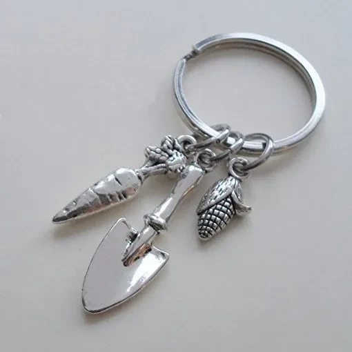 Accessories Gardener Shovel Carrot Corn Gardener Keychain