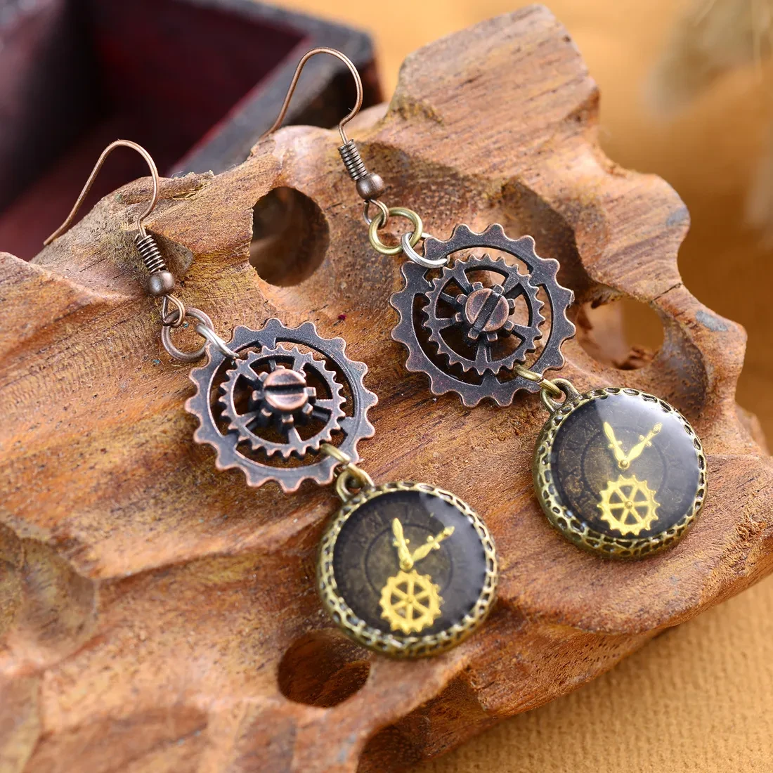 Creative Personality Gear Pendant Alloy Earrings