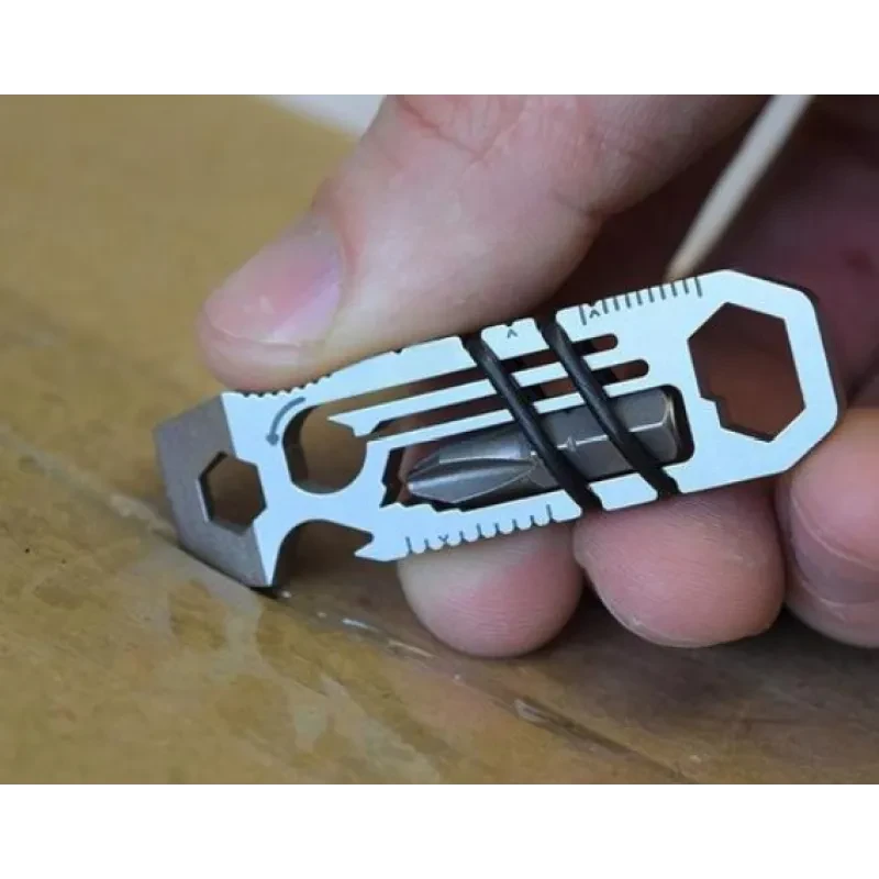 Ratcheting Keychain Multi-tool