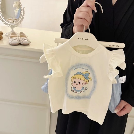 Fashionable Cartoon Short-sleeved Shirt Shorts Two-piece Set