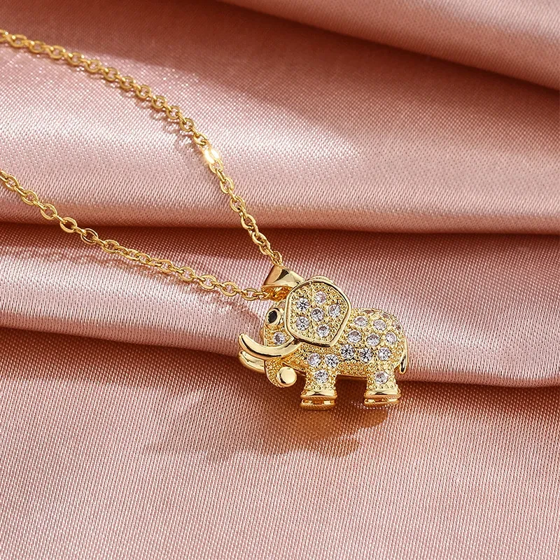 Fashion Elephant Pendant Necklace For Women