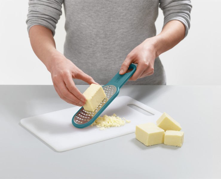 Set of 2 Graters (Opal)  - Joseph Joseph Duo