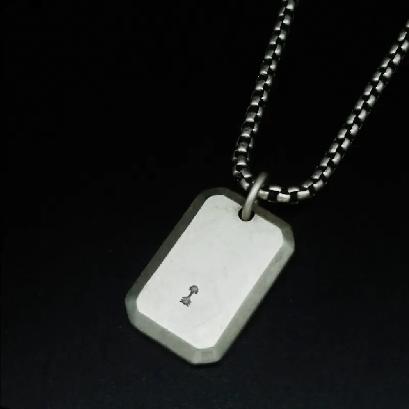 Fashion Retro Double-sided Lettering Pendant