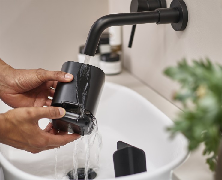 Easystore Toothbrush Caddy - Black  - Joseph Joseph