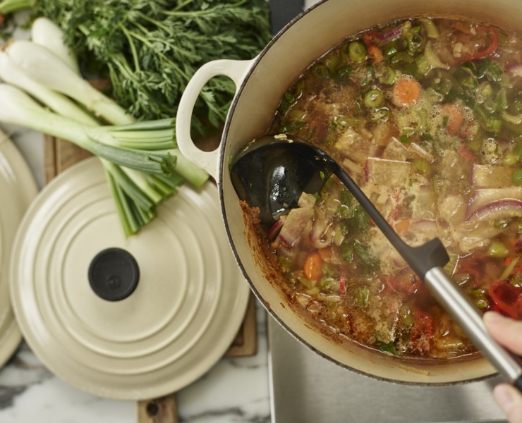 Elevate Silicone Ladle - Joseph Joseph