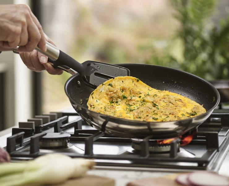 Elevate Silicone Slotted Turner  - Joseph Joseph