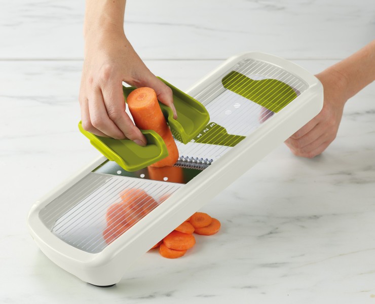 Multi-Grip Mandoline Plus - Joseph Joseph