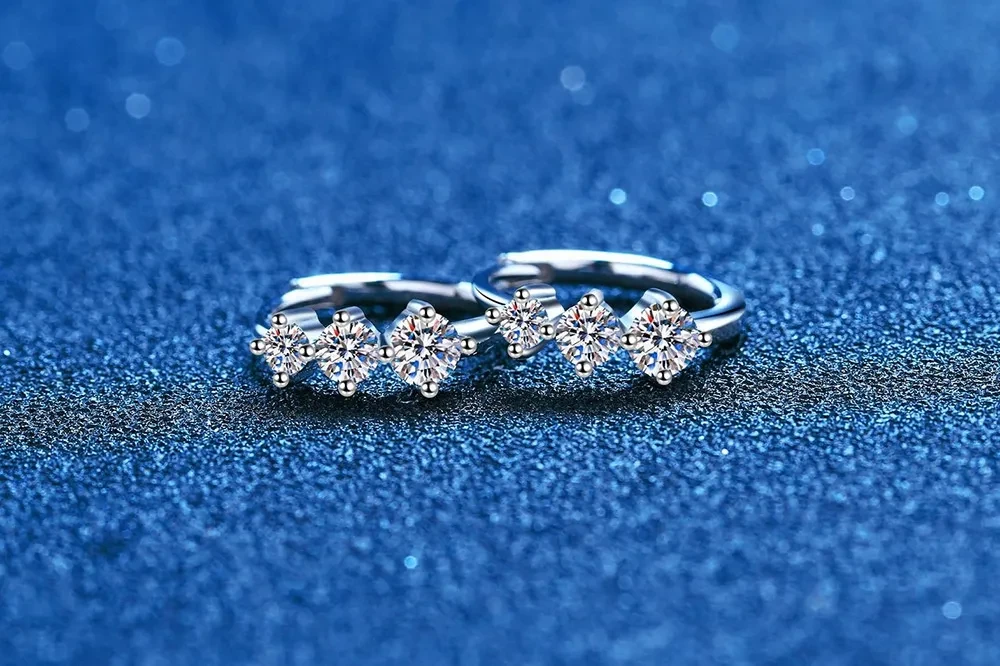 S925 Sterling Silver Plated Pt950 High-grade Ear Ring Moissanite Ear Studs